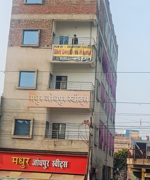 WhatsApp Image 2025-01-14 at 16.38.01_9bc1bb77 WhatsApp Image 2025-01-14 at 16.38.01_9bc1bb77